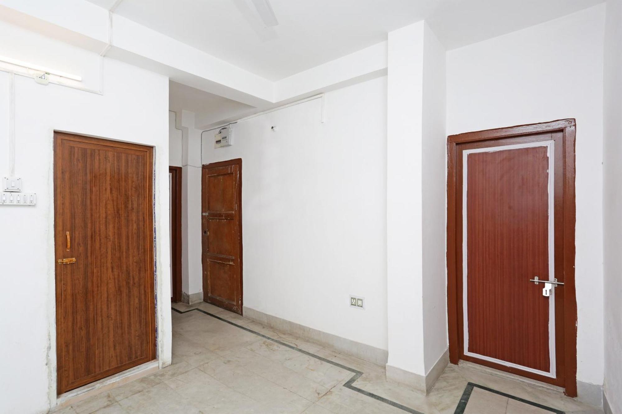 Hotel O New Silver Inn Kalkutta Kültér fotó